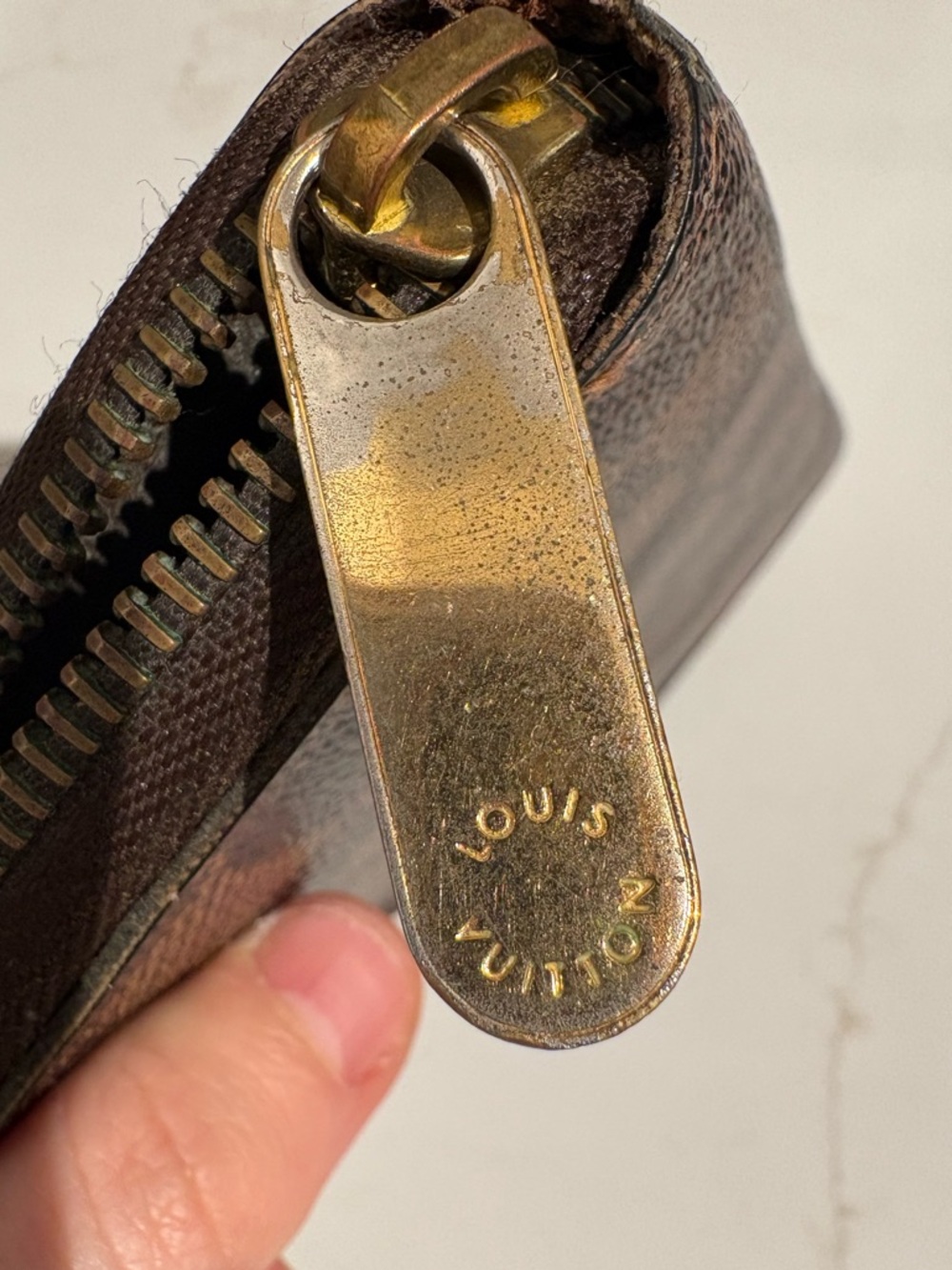 Louis Vuitton
Damier Ebene Pattern Coated Canvas - Picture 4 of 14